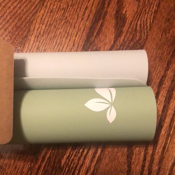 Activated ECO Reusable Silicone Baking Mats - Picture 5 of 5